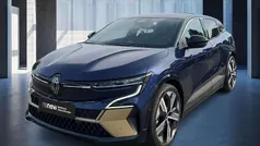 Nachtblau, dach black pearls Gebraucht 2023 Renault Mégane Iconic Limousine | 29.990 € (Fairer Preis)