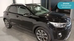 Schwarz Gebraucht 2021 Kia Stonic Vision SUV | 14.220 € (Fairer Preis)