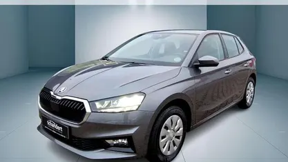 Gebraucht Skoda Fabia Selection 80 PS (58 kW) 2024 Graphitegrau metallic Limousine