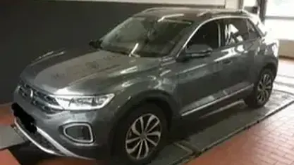 Gebraucht VW T-Roc Style 150 PS (110 kW) 2022 Grau SUV