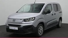 Grau Neu 2024 Fiat Doblò Van / Kleinbus | 23.450 € (Guter Preis)