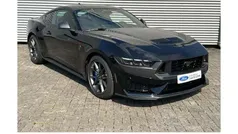 Absolute black metallic Neu 2025 Ford Mustang Dark Horse Coupé | 64.789 € (Guter Preis)