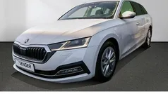 Weiß Gebraucht 2022 Skoda Octavia Style Kombi | 21.990 € (Fairer Preis)
