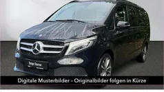 Schwarz Gebraucht 2022 Mercedes V220 Edition Van / Kleinbus | 42.950 € (Fairer Preis)