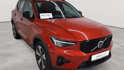 Gebraucht Volvo XC40 Ultimate 129 PS (94 kW) 2022 Fusion red metallic SUV