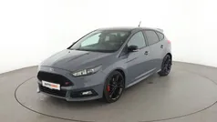 Grau Gebraucht 2018 Ford Focus ST Limousine | 20.240 € (Fairer Preis)
