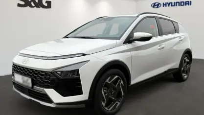 Neu Hyundai Bayon Prime 101 PS (74 kW) 2025 Atlas white SUV