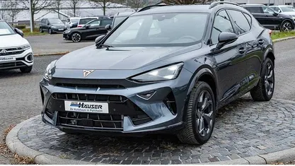 Grau Gebraucht 2025 Cupra Formentor SUV | 33.475 € (Fairer Preis)