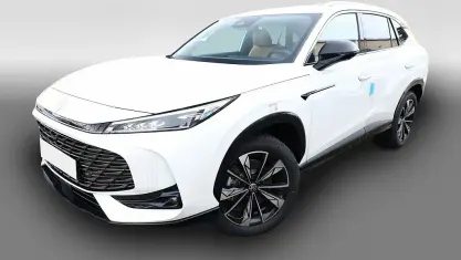 Uusi MG HS Comfort 224 HP (164 kW) 2026 Valkoinen Katumaasturi