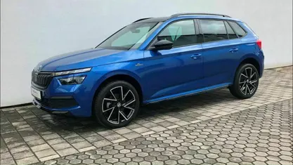 Käytetty Skoda Kamiq Monte Carlo 110 HP (80 kW) 2021 Sininen Katumaasturi
