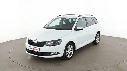 Gebraucht Skoda Fabia Joy 2016 Weiß Kleinwagen
