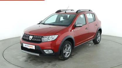 Rot Gebraucht 2019 Dacia Sandero Prestige Limousine | 11.390 € (Fairer Preis)