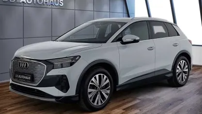 Gebraucht Audi Q4 e-tron Advanced Plus 150 kW (204 PS) 2023 Weiß SUV