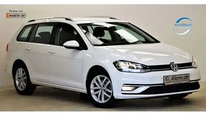 Usata VW Golf VII Comfortline 116 CV (85 kW) 2017 Bianco Station wagon