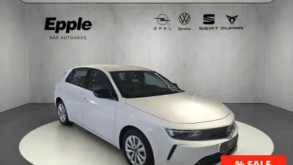Gebraucht Opel Astra Edition 110 PS (80 kW) 2023 Weiss Kleinwagen
