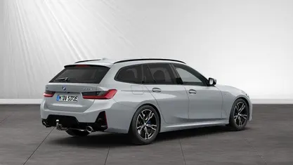 Gebraucht 2024 BMW 330e M Sport Kombi | 47.732 € (Fairer Preis)