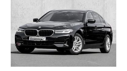 Używany BMW 530 Efficient Dynamics 252 KM (185 kW) 2022 Czarny Sedan/Limuzyna