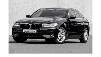 Second-hand BMW 530 Efficient Dynamics 252 CP (185 kW) 2022 Negru Berlinǎ