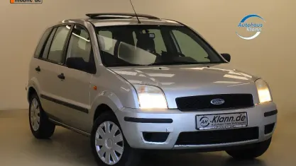Gebraucht Ford Fusion Ambiente 80 PS (58 kW) 2003 Silber Kleinwagen