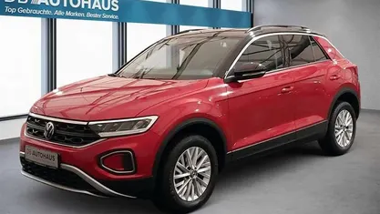 Gebraucht VW T-Roc Life 150 PS (110 kW) 2023 SUV