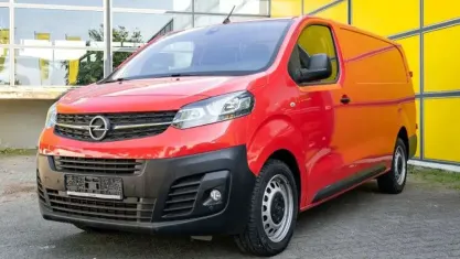 Gebraucht Opel Vivaro Edition 177 PS (130 kW) 2022 Rot Van / Kleinbus