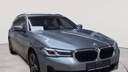 Gebraucht BMW 520 Sport Line 190 PS (139 kW) 2022 Kombi