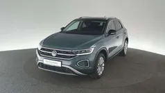 Blau Gebraucht 2024 VW T-Roc Style SUV | 29.930 € (Fairer Preis)