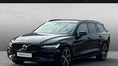 Onyx schwarz Gebraucht 2024 Volvo V60 Plus Kombi | 37.750 € (Fairer Preis)