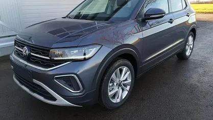 Rauchgrau metallic Neu 2025 VW T-Cross Life SUV | 26.940 € (Guter Preis)