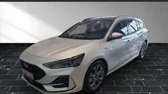 Gebraucht 2023 Ford Focus ST-Line Kombi | 26.400 € (Fairer Preis)