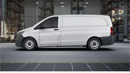 Weiß Gebraucht 2022 Mercedes Vito Van | 27.192 € (Superpreis)