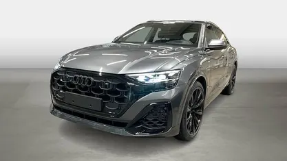 Gebraucht Audi Q8 Business 394 PS (289 kW) 2025 Daytonagrau perleffekt SUV