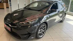 Pentametal grau Neu 2025 Kia Ceed Sportswagon Kombi | 28.970 € (Etwas zu teuer)