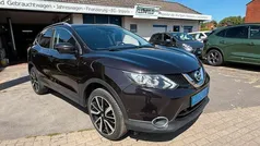 Gebraucht 2016 Nissan Qashqai 360º SUV | 13.480 € (Fairer Preis)