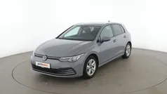 Grau Gebraucht 2020 VW Golf VIII Life Limousine | 19.610 € (Fairer Preis)