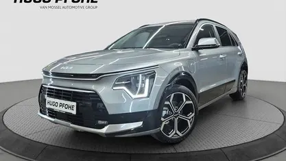 Stahlgrau metallic Gebraucht 2024 Kia Niro Spirit SUV | 35.990 € (Guter Preis)