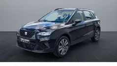 Midnight schwarz metallic Gebraucht 2024 Seat Arona Style SUV | 24.720 € (Fairer Preis)
