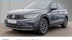 Delfingrau metallic Gebraucht 2022 VW Tiguan Life SUV | 28.880 € (Fairer Preis)