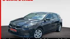 Schwarz ((1k) zilinaschwarz met.) Gebraucht 2024 Kia Ceed Comfort Limousine | 21.979 € (Superpreis)