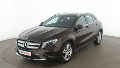 Gebraucht Mercedes GLA200 Urban 156 PS (114 kW) 2017 Braun SUV