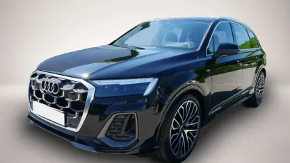 Gebraucht Audi Q7 S-Line 286 PS (210 kW) 2025 Schwarz SUV