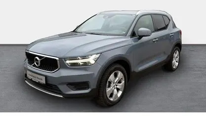 Grau Gebraucht 2019 Volvo XC40 Momentum SUV | 24.950 € (Fairer Preis)