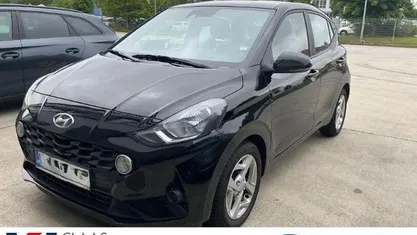 Schwarz Gebraucht 2022 Hyundai i10 Trend Kleinwagen | 11.690 € (Guter Preis)