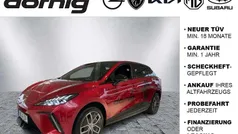 Diamond red & black roof Gebraucht 2023 MG MG4 EV Trophy Kleinwagen | 36.990 € (Fairer Preis)