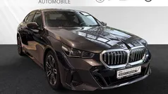 Gebraucht 2024 BMW 520 M Sport Limousine | 45.890 € (Superpreis)
