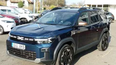 Blau Gebraucht 2025 Dacia Bigster Extreme SUV | 30.850 € (Fairer Preis)