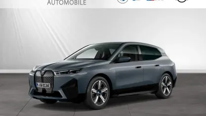 Gebraucht BMW iX Sport Line 239 kW (326 PS) 2023 Bmw individual storm bay metallic metallic SUV