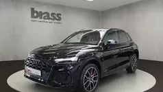 Mythosschwarz metallic Gebraucht 2021 Audi Q5 Ambiente SUV | 38.900 €