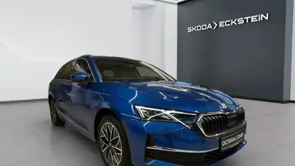 Neu Skoda Octavia Tour 150 PS (110 kW) 2025 Blau Kombi