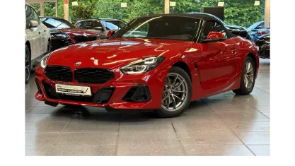 Gebraucht BMW Z4 M Sport 197 PS (144 kW) 2025 Rot Cabrio